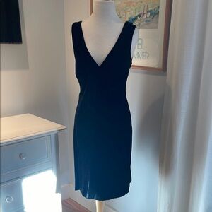 Elegant Black Sleeveless Dress